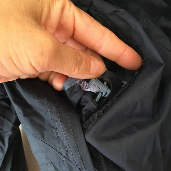 The North Face Rain Wind Shell Jacket NWT - Picture 7 of 11